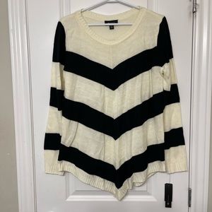 Brand New AB studio sweater-Size XL